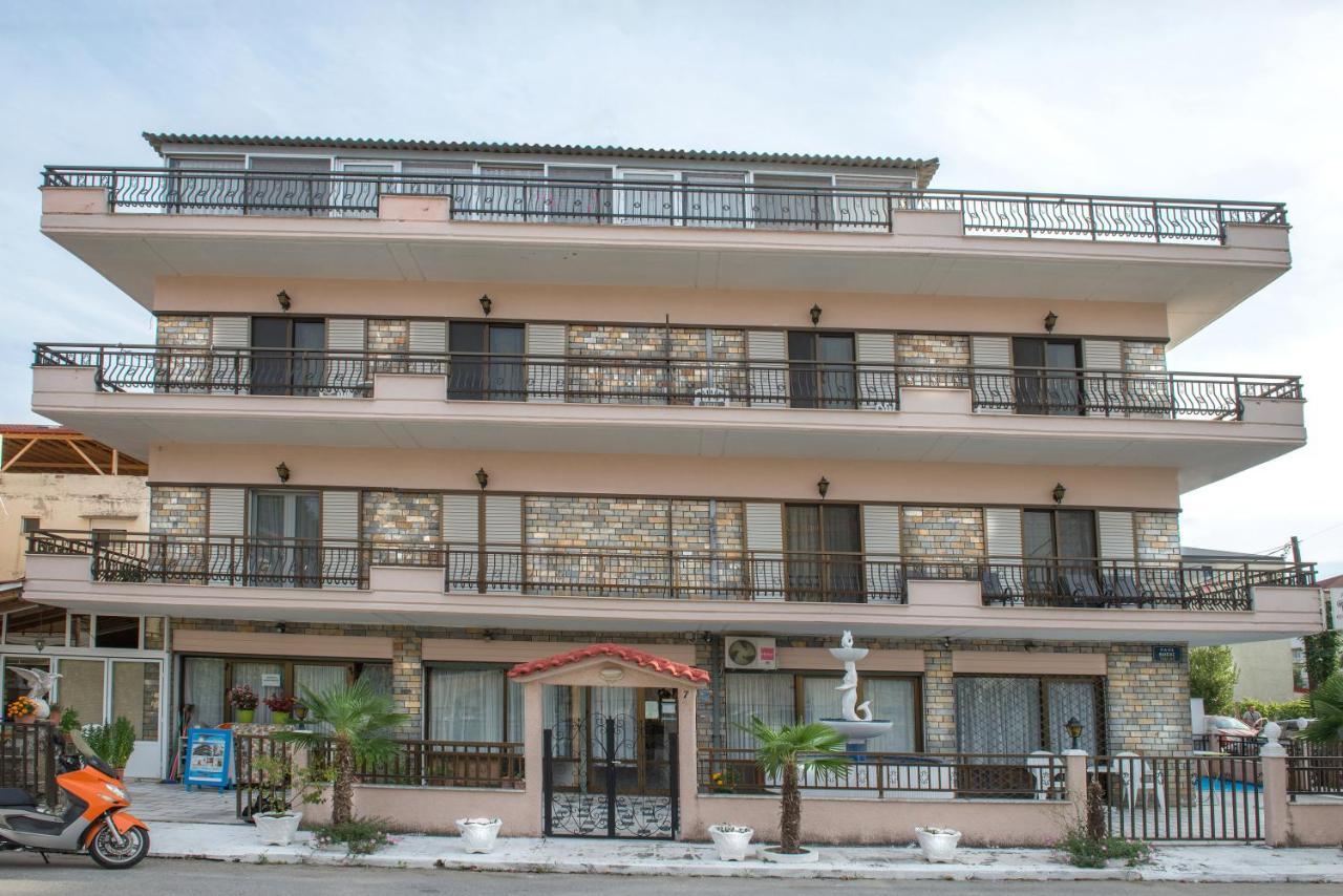 Kristi'S Apartments Holiday Olympiakí Aktí Exterior foto